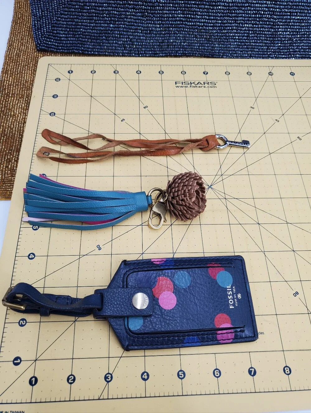 Fossil Collection set of 3 stylish accessories. (J1)